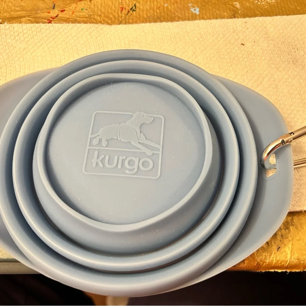 Kurgo Travel-Friendly Dog Bowl in Light Blue
